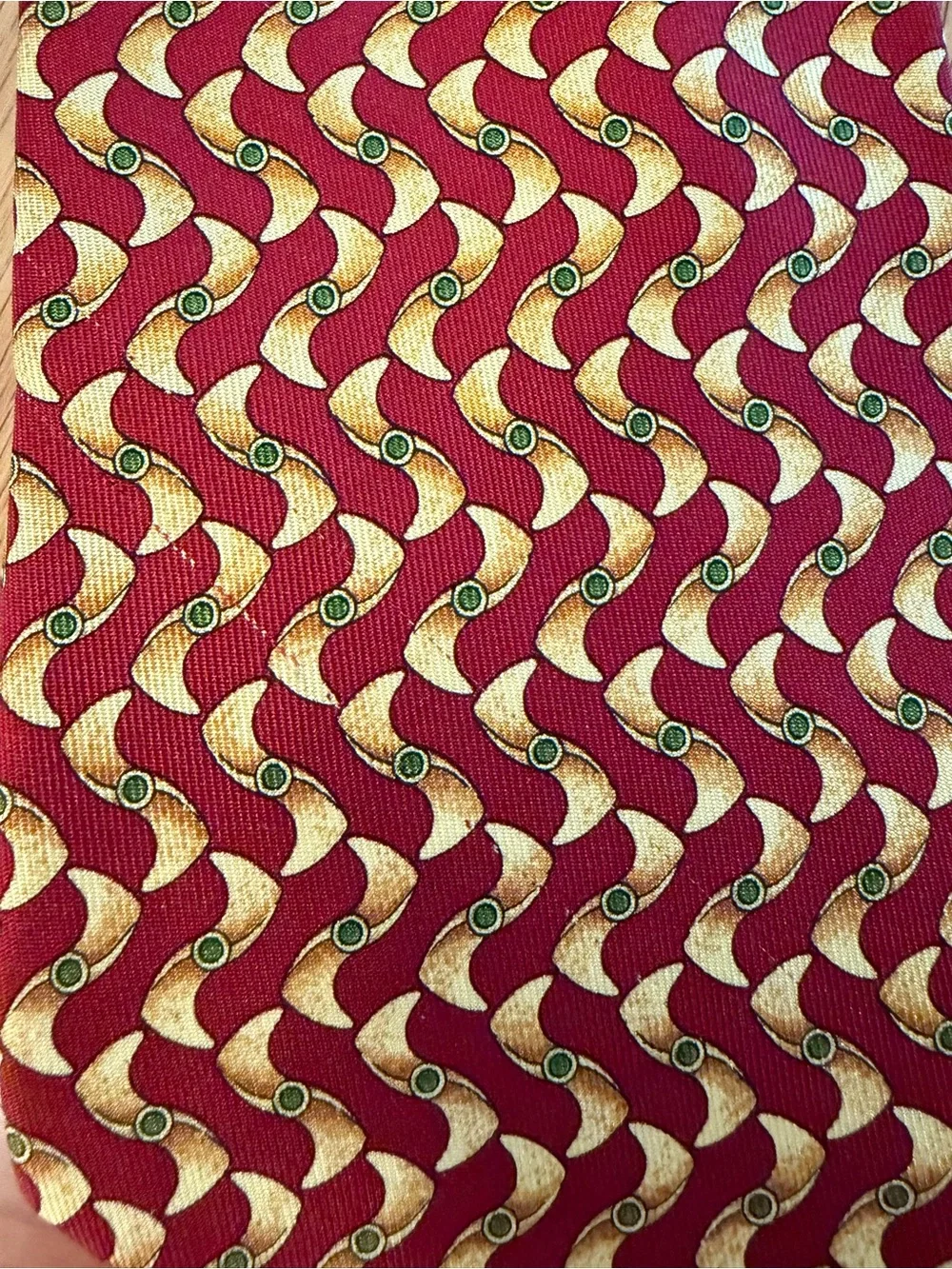Vintage Gucci Silk Tie Red Gold Wave Abstract Geometric - Made in Italy